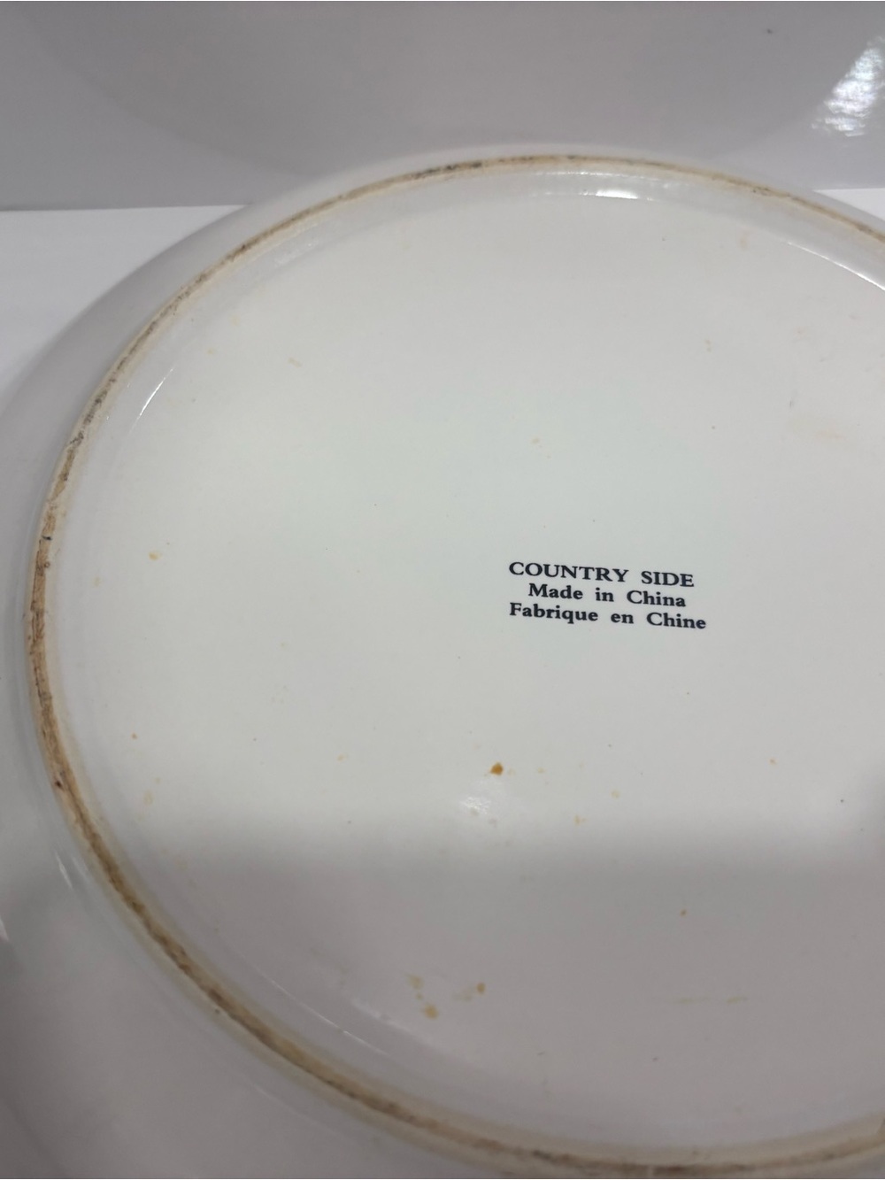 Country side  Hand-Painted White Ceramic Serving Bowl with Green Rim 11” - Picture 4 of 5
